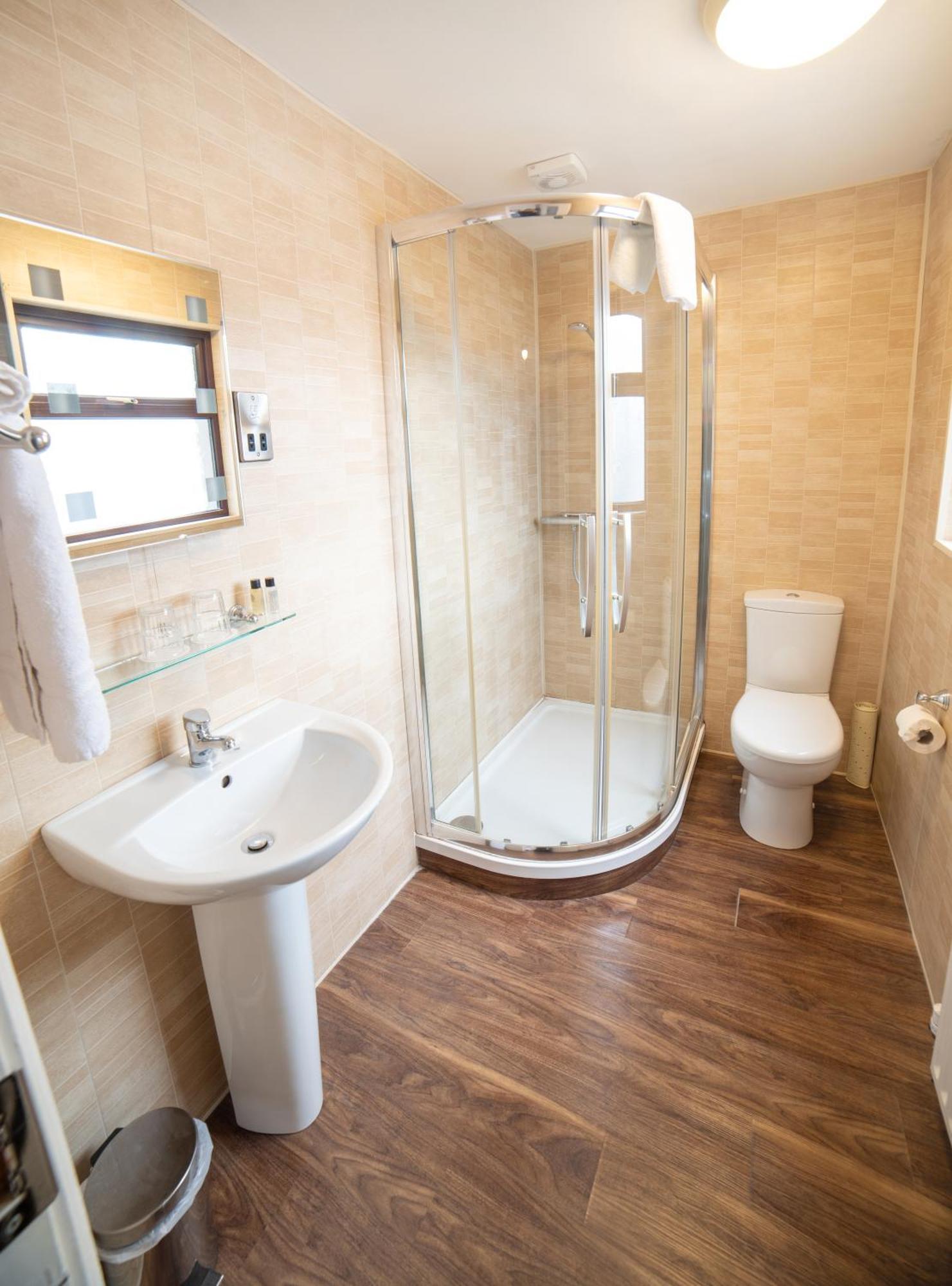 Hibernian & Leisure Centre Hotel Mallow